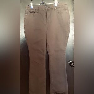 NYDJ Billie Mini Boot Pants in Chocolate Brown